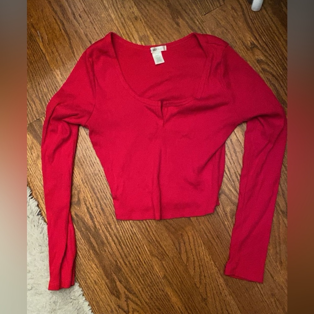 red notch neck long sleeve